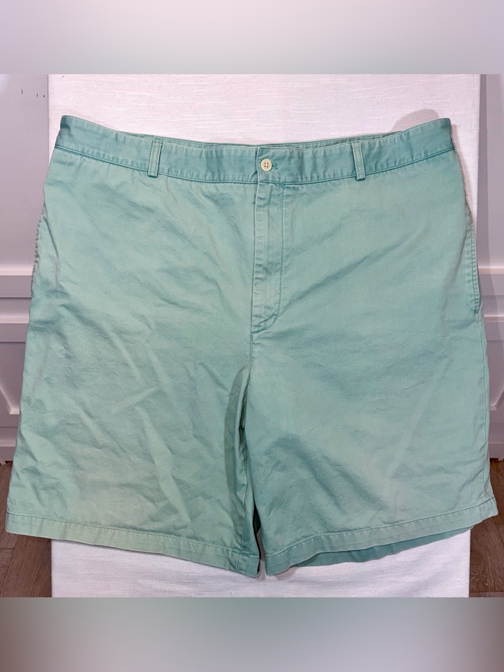 Vineyard Vines Men's Bermuda Shorts Size 44 Green Cotton